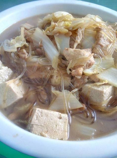 大炖菜_粉条猪肉冻豆腐炖白菜仙气头型图片
