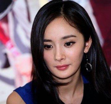 当红花旦都是什么学校毕业,赵丽颖的学校最特