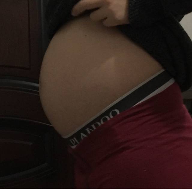 怀孕24周5天,肚子感觉有点大,_没怀孕之前100