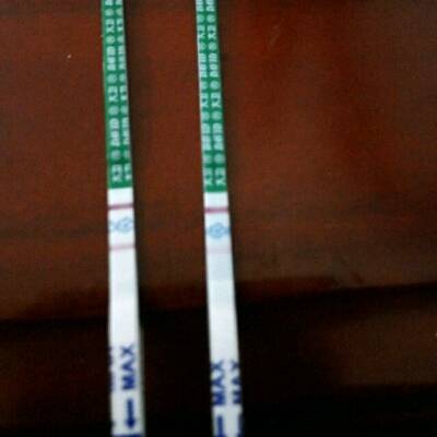 月经已经推迟了五天,有性生活,晚上用试孕纸测