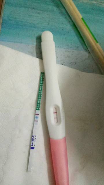 请问大家_今晚测出双杠,现在怀孕四周。期间因