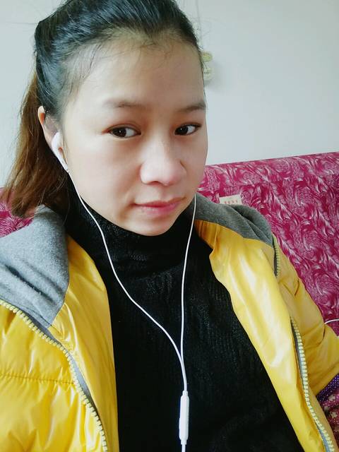想剪个适合坐月子的长发,大家来出出适合女中帮忙发质软的主意发型v长发图片
