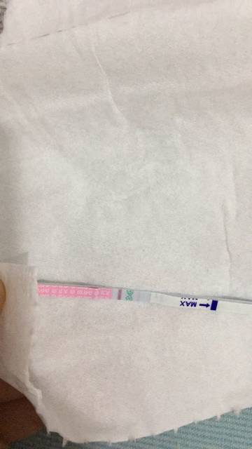 试管移植第八天排卵试纸弱阳性是不是怀孕_试