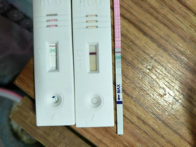 雪儿_第二天测试弱阳性是不是怀孕啦纠结