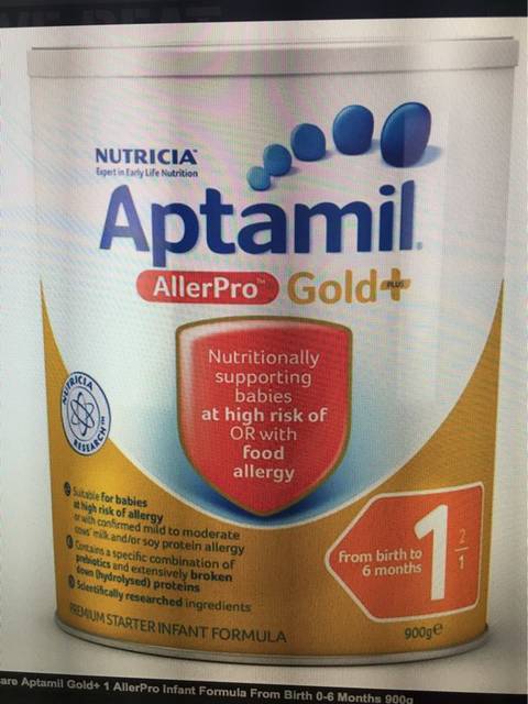 一直吐奶_宝宝四个多月,四个月前一直喝母乳和