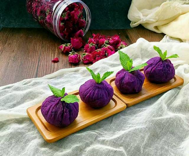 紫薯糯米茶巾饺_这是一款非常简单快手的甜品