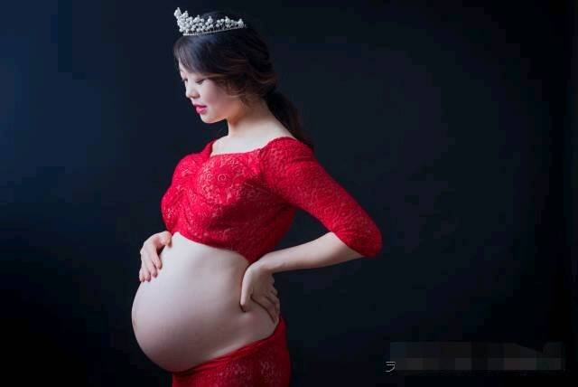 新拍的孕妇照,大家看肚型,猜宝宝性别_32周拍