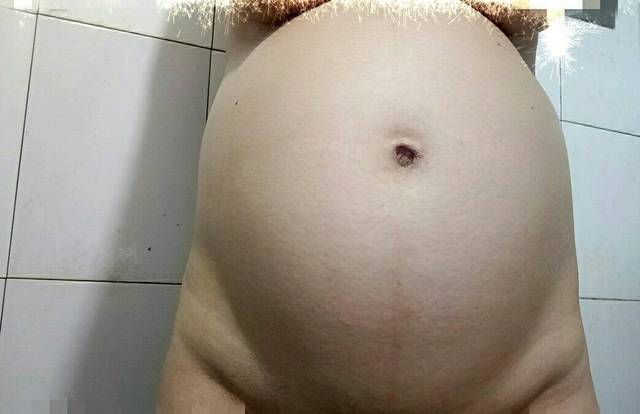 看肚型猜男女_怀孕5个月的肚子,感觉好大,大家