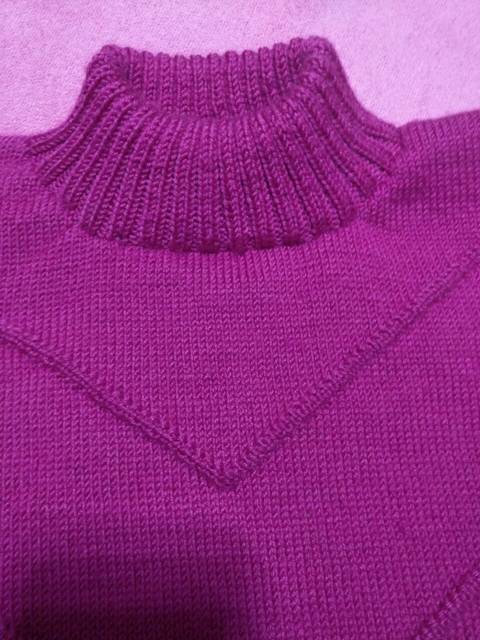 孕期无聊给自己织毛衣产后穿_四天织这么多应