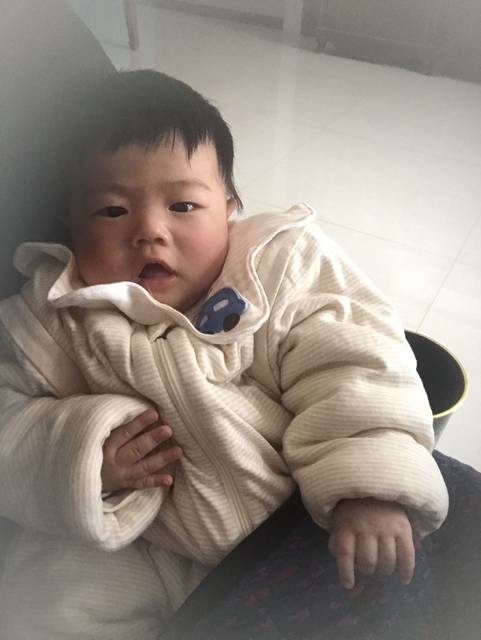 宝宝四个多月了,还没有添加辅食