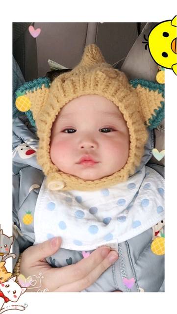 大家的宝宝都是什么时候变成双眼皮的?