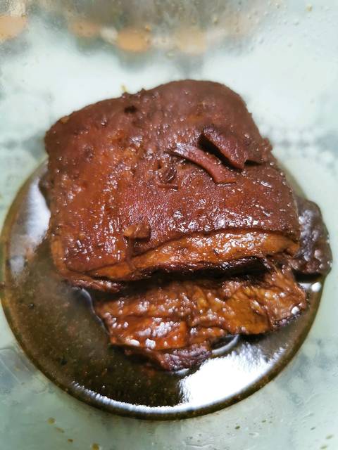 吃肉肉