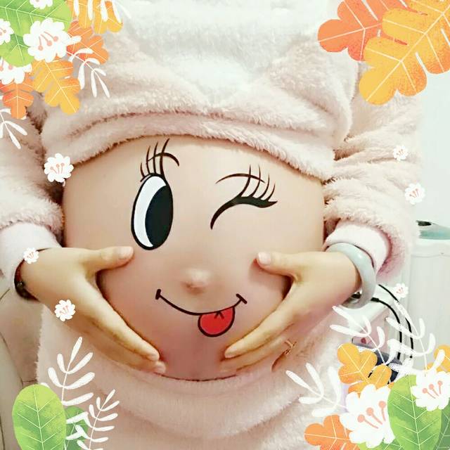 六个半月的孕妇照