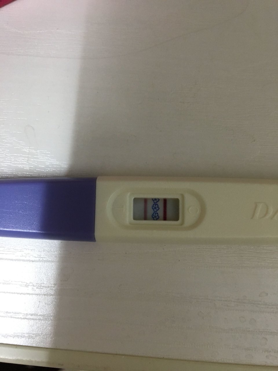 连续三天测都是一深一浅，我是不是假阳性？请有经验的宝妈指点！