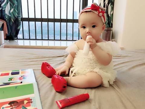 journal_insert_pic_1085917677