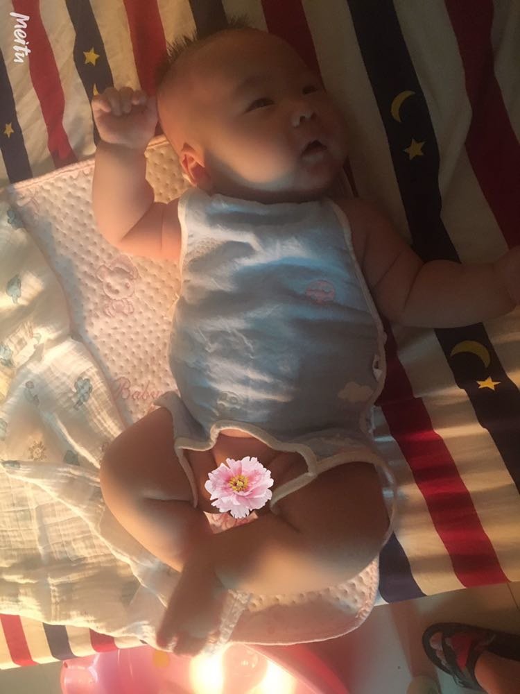 分享一波裸照😜