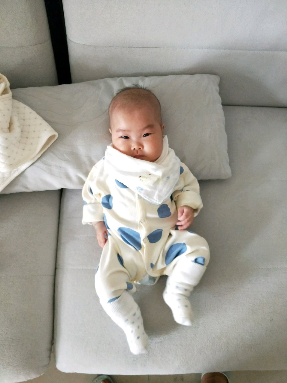 求助，宝宝4个月了，身高才58cm，体重才10斤