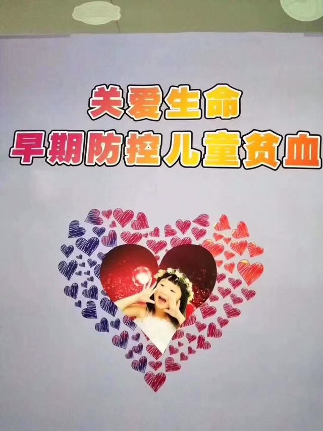吃蛋黄菠菜就能满足宝宝每天的铁需求？别搞笑了