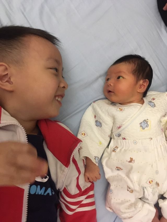 我家小🐷妹已经四个半月了！