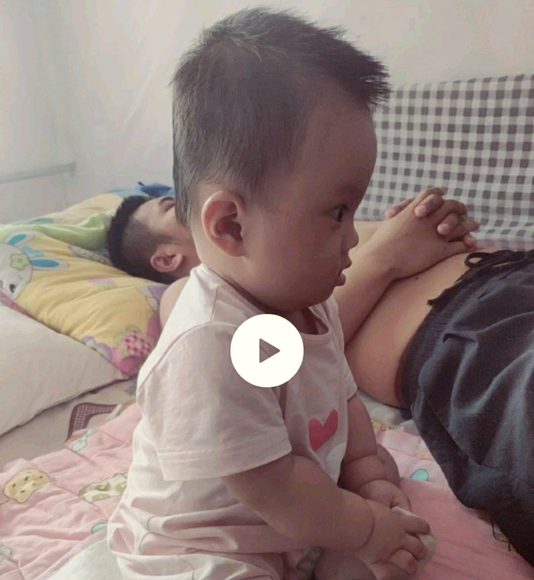 我闺女马上要九个月了 睡成大平头 还有救吗
