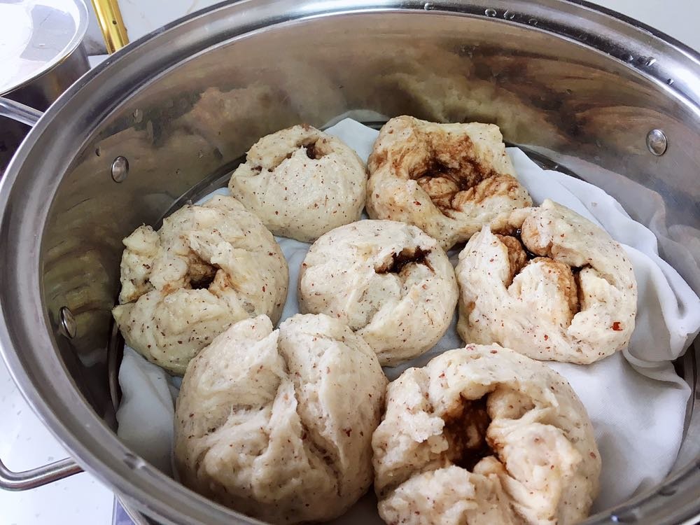 不不挑食的宝宝，做什么都吃